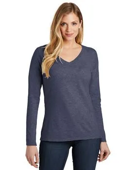 DT6201 District Womens Very Important Tee Long Sleeve V-Neck.