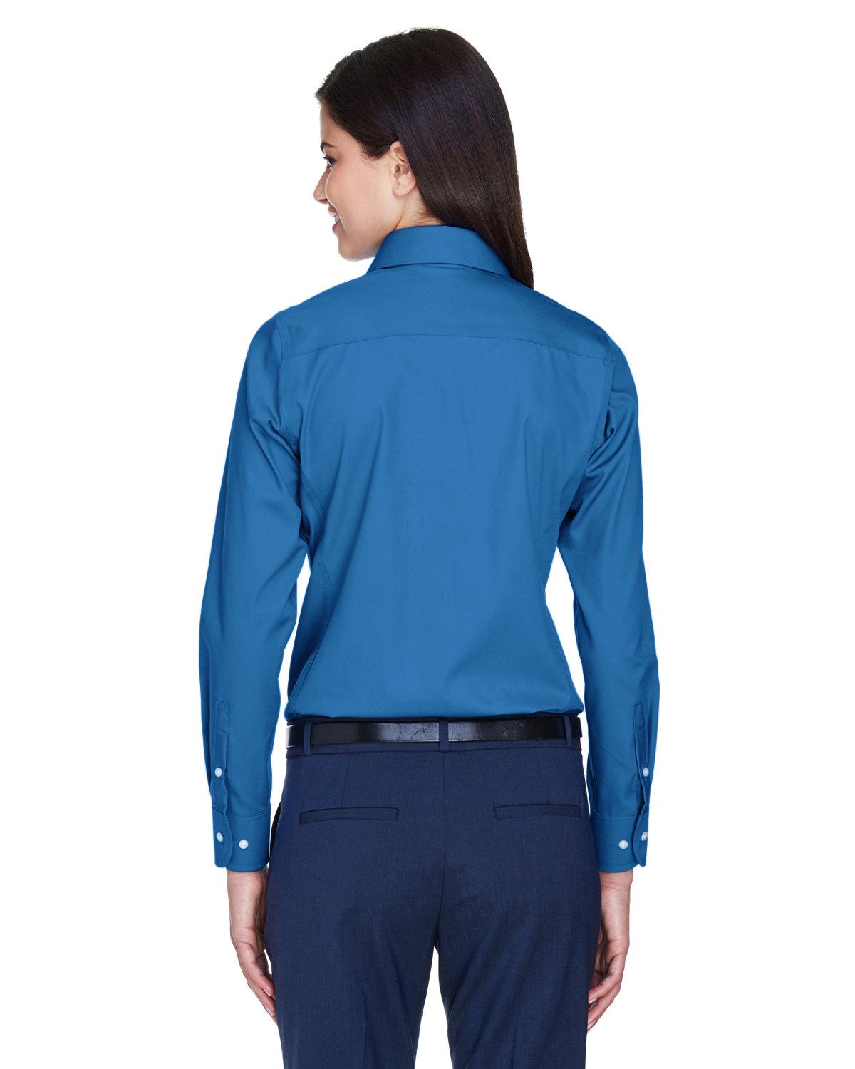 D630W Devon & Jones Ladies Crown Woven Collection Solid Oxford - Back Image