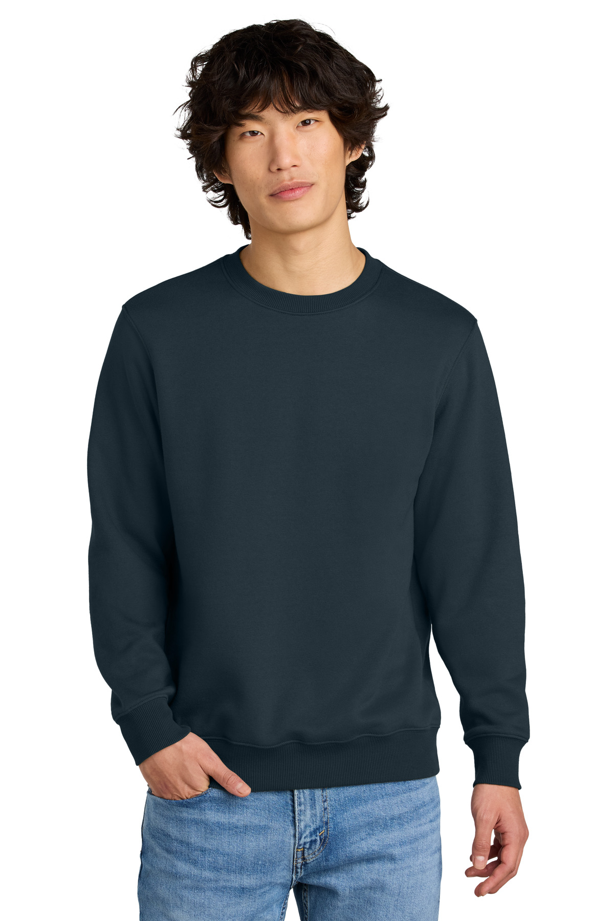 DT1106 District Perfect Weight Fleece Crew